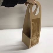 Caixa Porta Vinho com Al�a