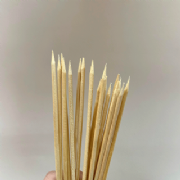 Palito de Churrasco 25cm - Pacote c/80 und